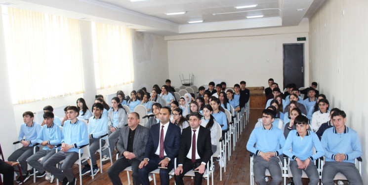 İsmayıllıda “Dini fanatizm və radikalizmin cəmiyyətə, ailəyə və gənclərə təsiri” mövzusunda maarifləndirici tədbir keçirilib